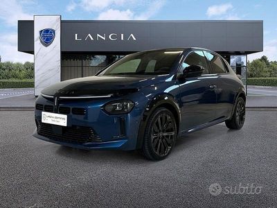 Usata Lancia Ypsilon 101 CV (74 kW) 2024 Blu Utilitaria