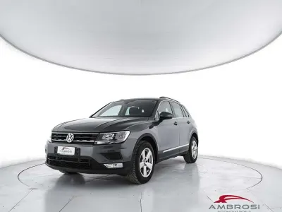 Usata VW Tiguan 150 CV (110 kW) 2016 Grigio SUV