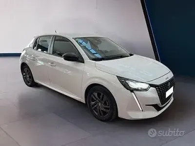 Usata Peugeot 208 Active 75 CV (55 kW) 2022 Bianco Utilitaria