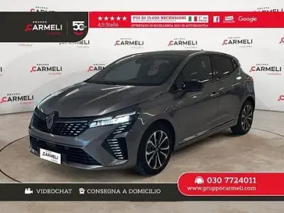 Usata Renault Clio Techno 91 CV (66 kW) 2024 Grigio Utilitaria