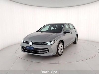 Grigio metallizzato Usata 2025 VW Golf VIII Style Utilitaria | 28.800 € (Ottimo prezzo)