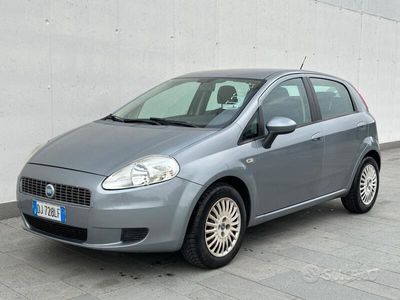 usata Fiat Grande Punto 1.2 5 Porte Neopatentati