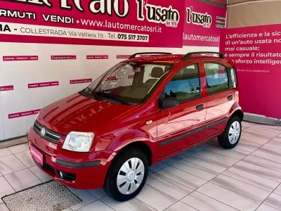 Usata Fiat Panda Dynamic 59 CV (43 kW) 2009 Rosso Utilitaria