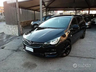 Usata Opel Astra 122 CV (89 kW) 2020 Nero Station wagon