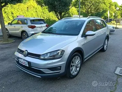 Usata VW Golf Alltrack 110 CV (80 kW) 2015 Grigio Station wagon
