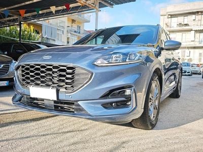 Usata Ford Kuga ST-Line X 120 CV (88 kW) 2022 Blu SUV