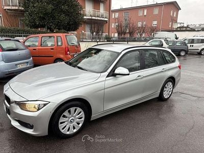 Usata BMW 318 143 CV (105 kW) 2014 Argento Station wagon