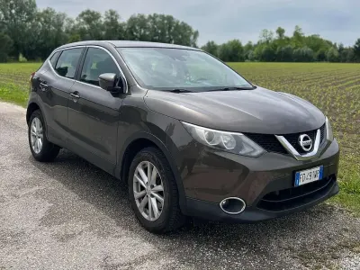 Usata Nissan Qashqai 110 CV (80 kW) 2016 SUV