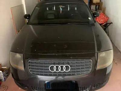 Occasion Audi TT Roadster 179 PK (131 kW) 2004 Zwart Cabriolet