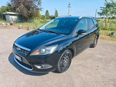 Usata Ford Focus 109 CV (80 kW) 2008 Nero Station wagon
