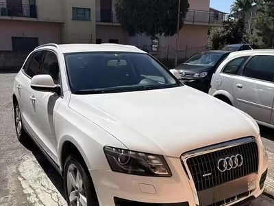 Usata Audi Q5 150 CV (110 kW) 2010 Bianco SUV