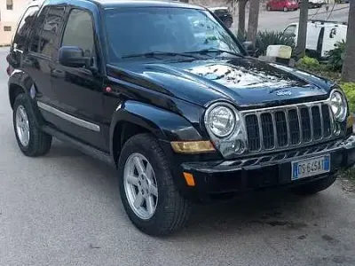 Usata Jeep Cherokee Limited 163 CV (119 kW) 2008 SUV