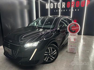 Nero Usata 2022 Peugeot 208 Allure Utilitaria | 11.990 € (Ottimo prezzo)