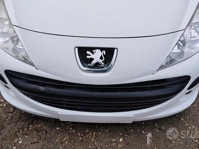 Usata Peugeot 207 2013 Bianco Berlina