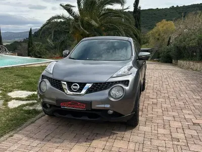 Usata Nissan Juke Tekna 116 CV (85 kW) 2016 Grigio SUV