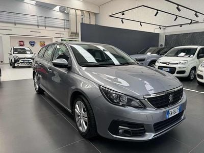 Usata Peugeot 308 Business-Line 131 CV (96 kW) 2018 Grigio Station wagon