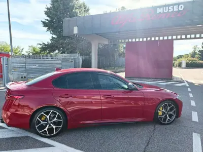 Usata Alfa Romeo Giulia Business 180 CV (132 kW) 2017 Rosso Berlina