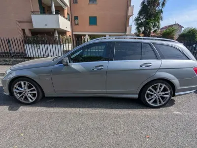 Usata Mercedes C220