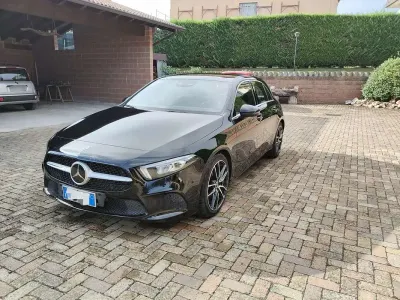 Usata Mercedes A180 Business 136 CV (100 kW) 2019 Berlina