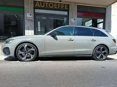 Usata Audi A4 S-Line 163 CV (119 kW) 2022 Quantum grey Station wagon