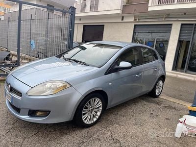Grigio Usata 2009 Fiat Bravo Dynamic Utilitaria | 2200 € (Buon prezzo)