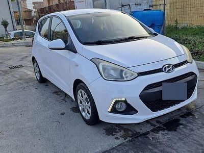Używany Hyundai i10 69 KM (50 kW) 2014 Biały Hatchback