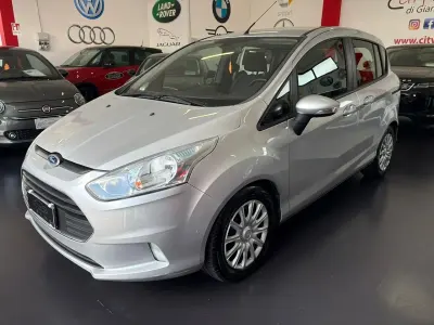 Usata Ford B-MAX Business Edition 75 CV (55 kW) 2014 Argento Monovolume