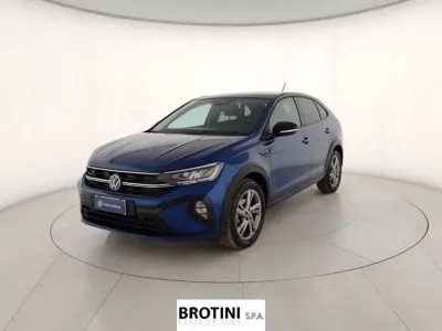 Usata VW Taigo R-line 110 CV (80 kW) 2023 Blu metallizzato SUV