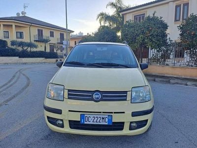 Giallo Usata 2006 Fiat Panda Dynamic Utilitaria | 3800 € (Buon prezzo)