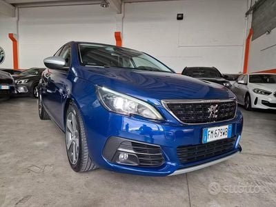 Usata Peugeot 308 Allure 120 CV (88 kW) 2017 Blu Berlina
