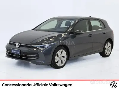 Usata VW Golf VIII Style 150 CV (110 kW) 2025 Grigio Utilitaria