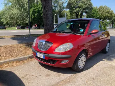 Usata Lancia Ypsilon 69 CV (50 kW) 2004 Utilitaria