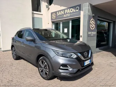 Usata Nissan Qashqai N-Connecta 110 CV (80 kW) 2018 Grigio SUV