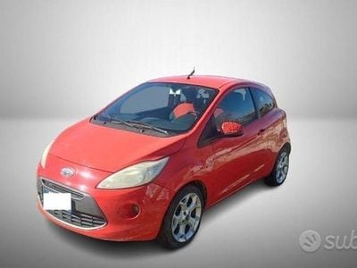 Begagnad Ford Ka Plus 69 HK (50 kW) 2009 Orange Halvkombi