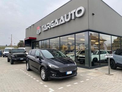 Usata Ford S-MAX Titanium S 150 CV (110 kW) 2015 Nero Monovolume