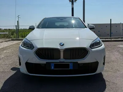 Usata BMW 116 Comfort Edition 122 CV (89 kW) 2025 Bianco Utilitaria