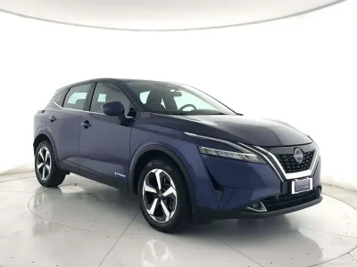 Usata Nissan Qashqai 158 CV (116 kW) 2024 Blu metallizzato SUV