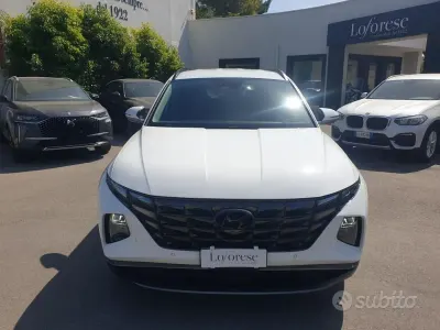 Usata Hyundai Tucson 150 CV (110 kW) 2022 Bianco pastello SUV