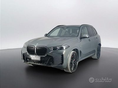 Usata BMW X5 M Sport 352 CV (258 kW) 2025 Grey metallic SUV