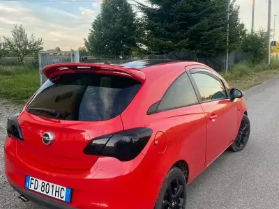Usata Opel Corsa 95 CV (69 kW) 2014 Rosso Utilitaria