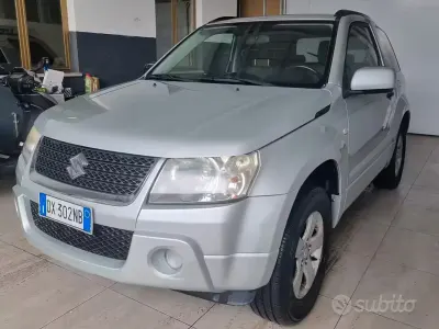 Occasion Suzuki Grand Vitara 106 PK (77 kW) 2009 Grijs SUV