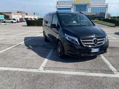 Mercedes V250