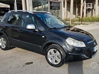 Usata Fiat Sedici Dynamic 120 CV (88 kW) 2006 Nero SUV