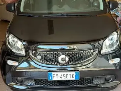 Usata Smart ForFour Electric Drive Passion 41 kW (56 CV) 2019 Utilitaria