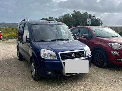 Usata Fiat Doblò 85 CV (62 kW) 2008 Blu Monovolume