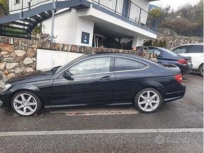 Usata Mercedes 250 2012 Nero Coupé