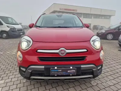 Usado Fiat 500X Cross Plus 139 HP (102 kW) 2015 Vermelho SUV