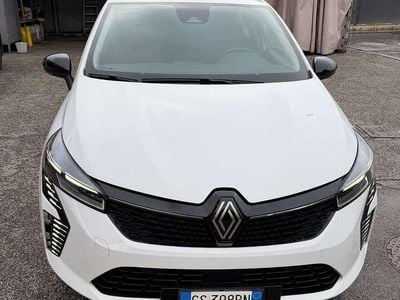 Usata Renault Clio Techno 101 CV (74 kW) 2024 Bianco Furgone