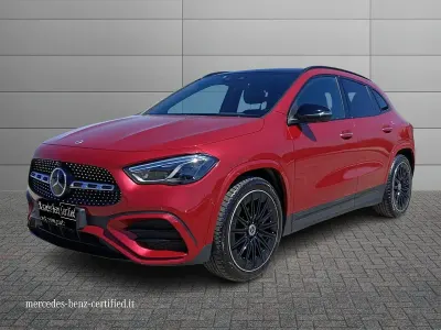 Usata Mercedes GLA200 AMG Line Premium Plus 150 CV (110 kW) 2023 Rosso SUV