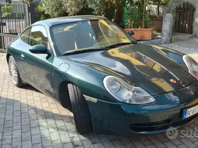 Usata Porsche 911 Carrera 4 300 CV (220 kW) 1999 Verde
